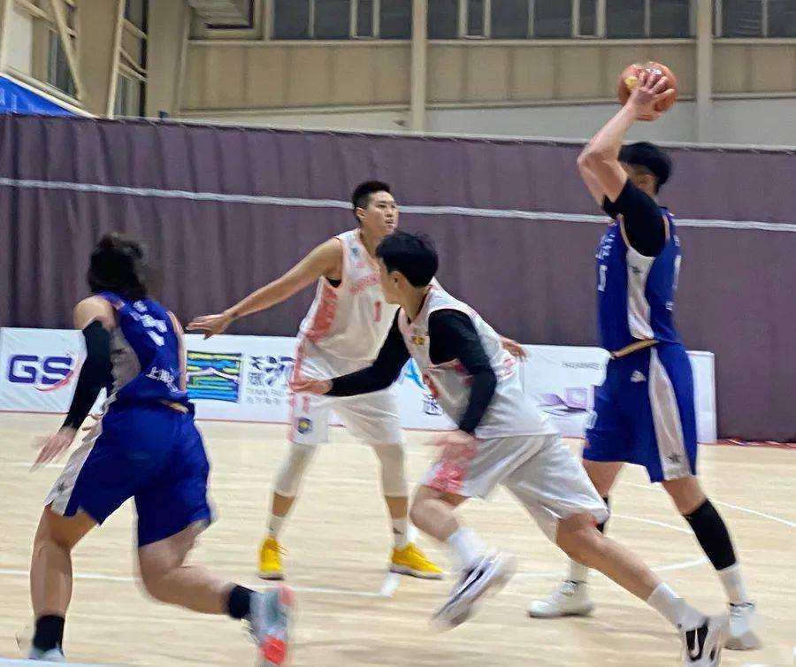  女子三人篮球联赛，上海队豪取十连胜