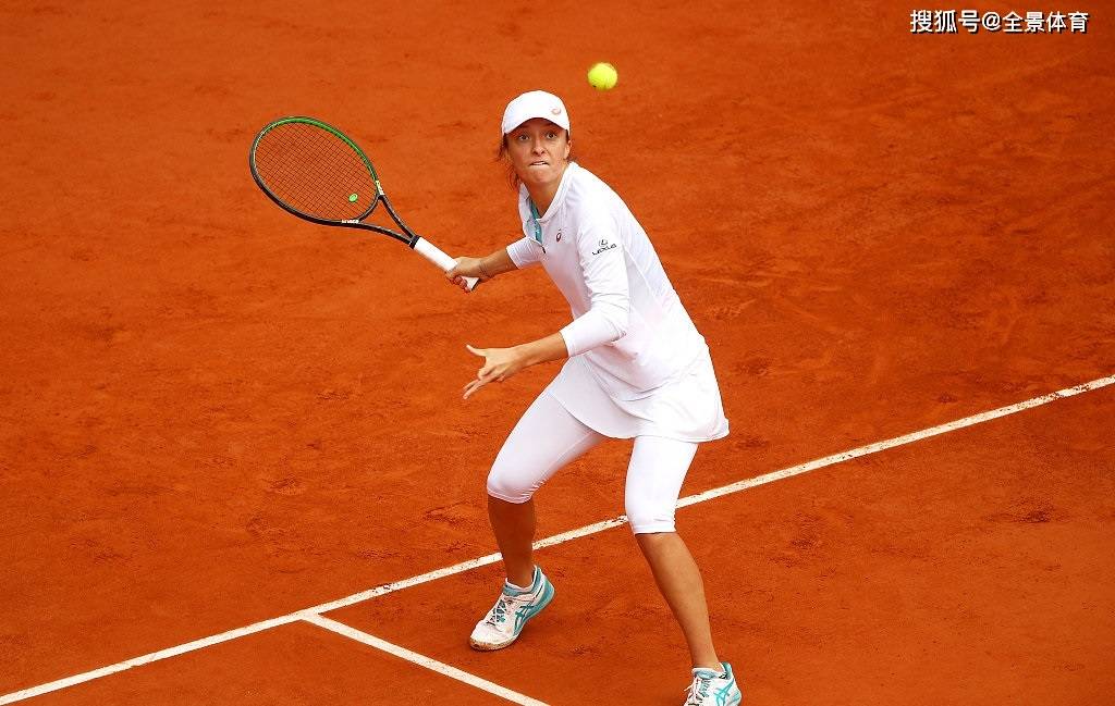 斯维亚泰克横扫群雄,波兰天骄首夺法网 斯维亚泰克横扫群雄,波兰天骄首夺法网