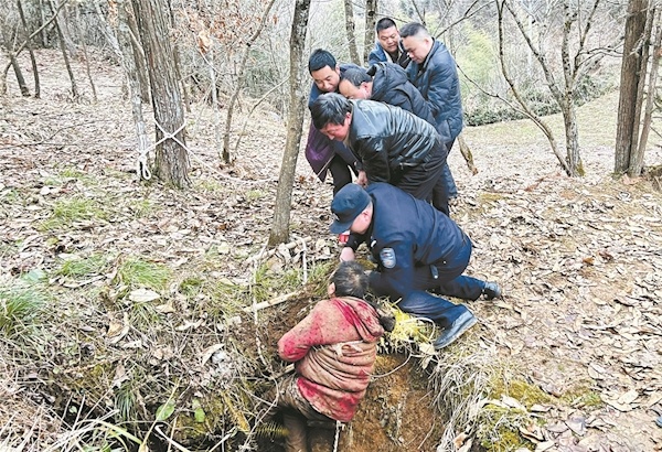  万卓索娃顽强救盘点拖入长盘决胜负