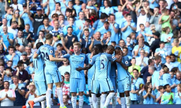  曼城横扫英超创历史连胜纪录