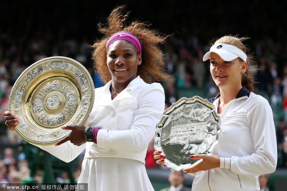  埃文斯草地驰骋，伊斯特本赛击败名将折桂