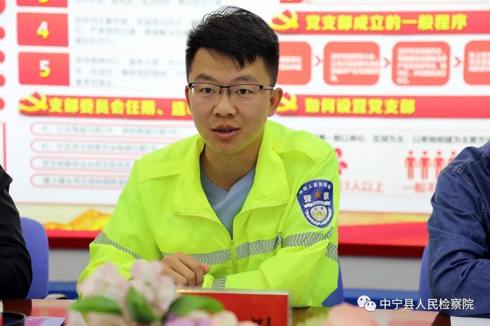  电竞选手伤病困扰，健康管理引关注